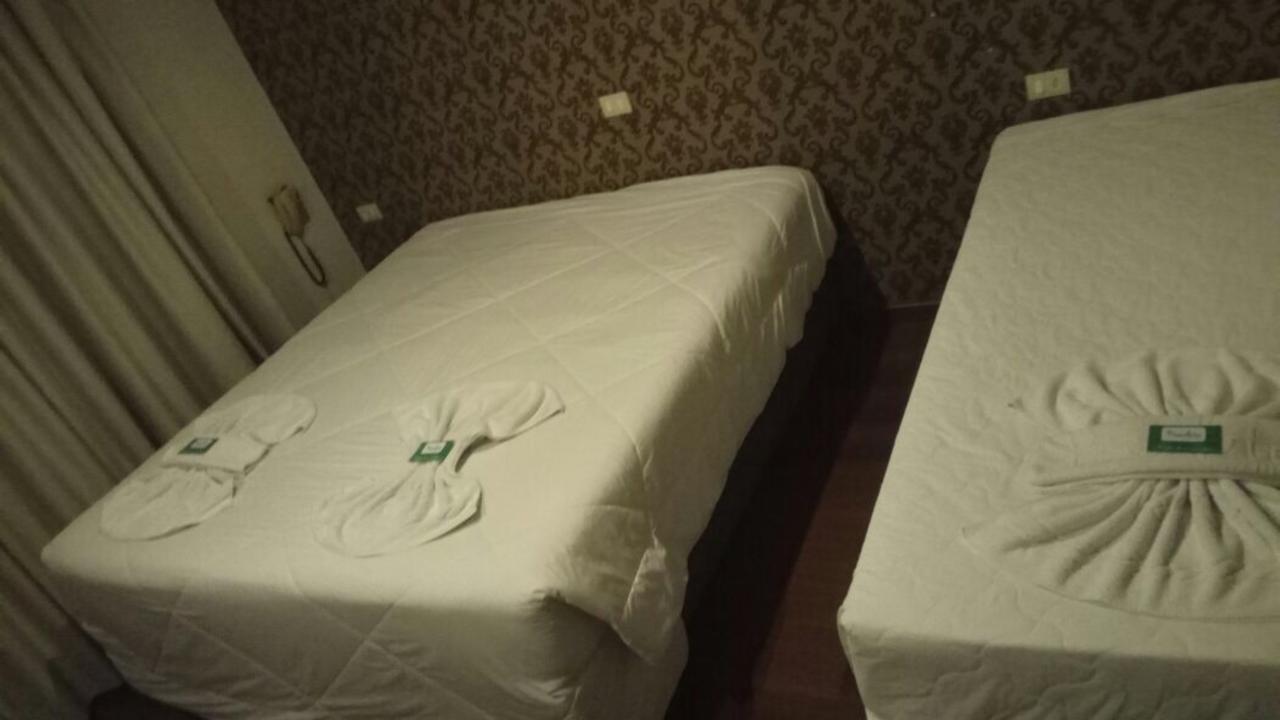 Pissoloto Hotel Sertanopolis Екстер'єр фото